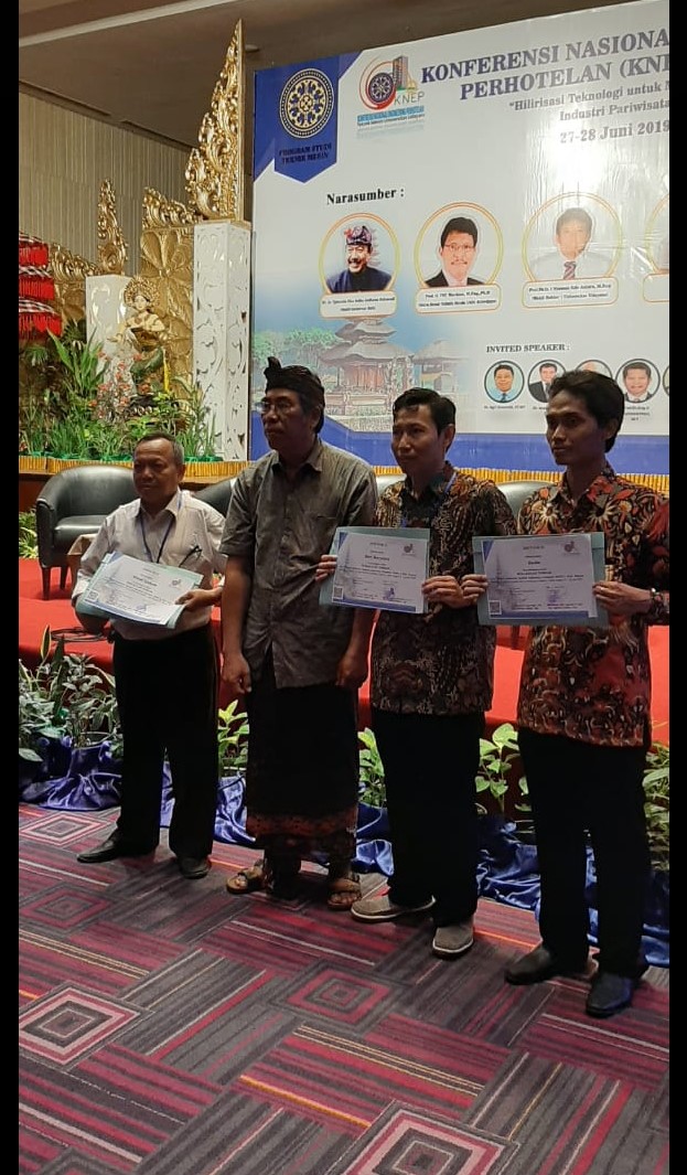 Wakil Dekan Fakultas Teknik UKI, Susilo, S.Kom, M,T, mendapat penghargaan Best Paper pada Konferensi Nasional Engineering Perhotelan (KNEP-X) 2019 Universitas Udayana - Bali, 27 Juni 2019.